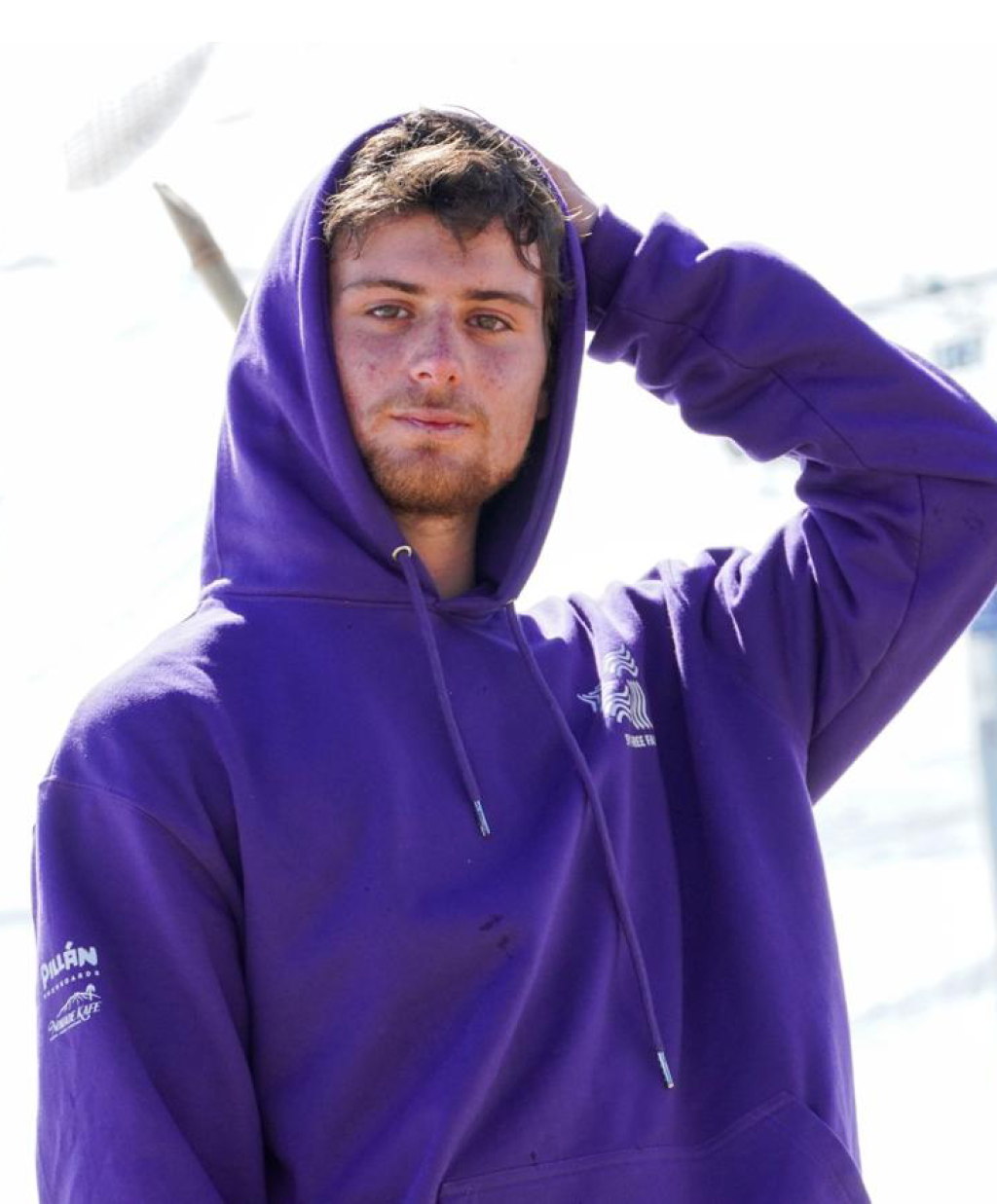 Hoodie SNOW FREE FAM Logo Morado